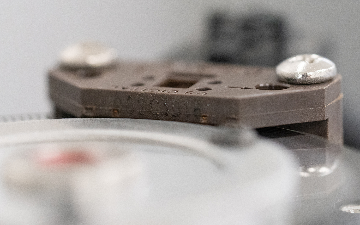 Encoder tracking with serial numbers thumbnail image